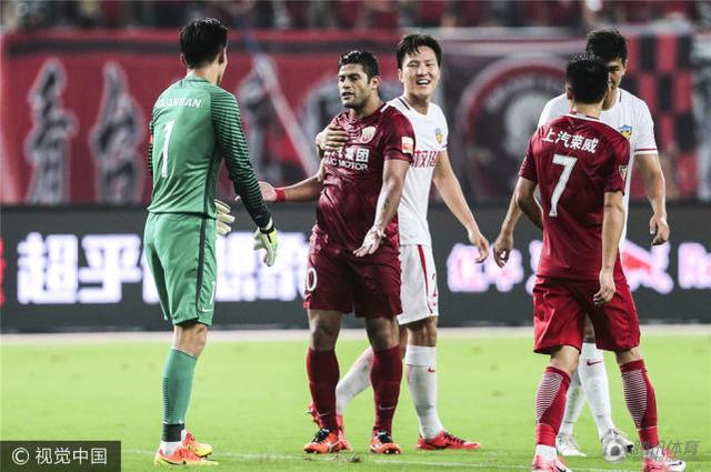  巴里主场奏凯歌，普利亚大区球队捍卫主场尊严